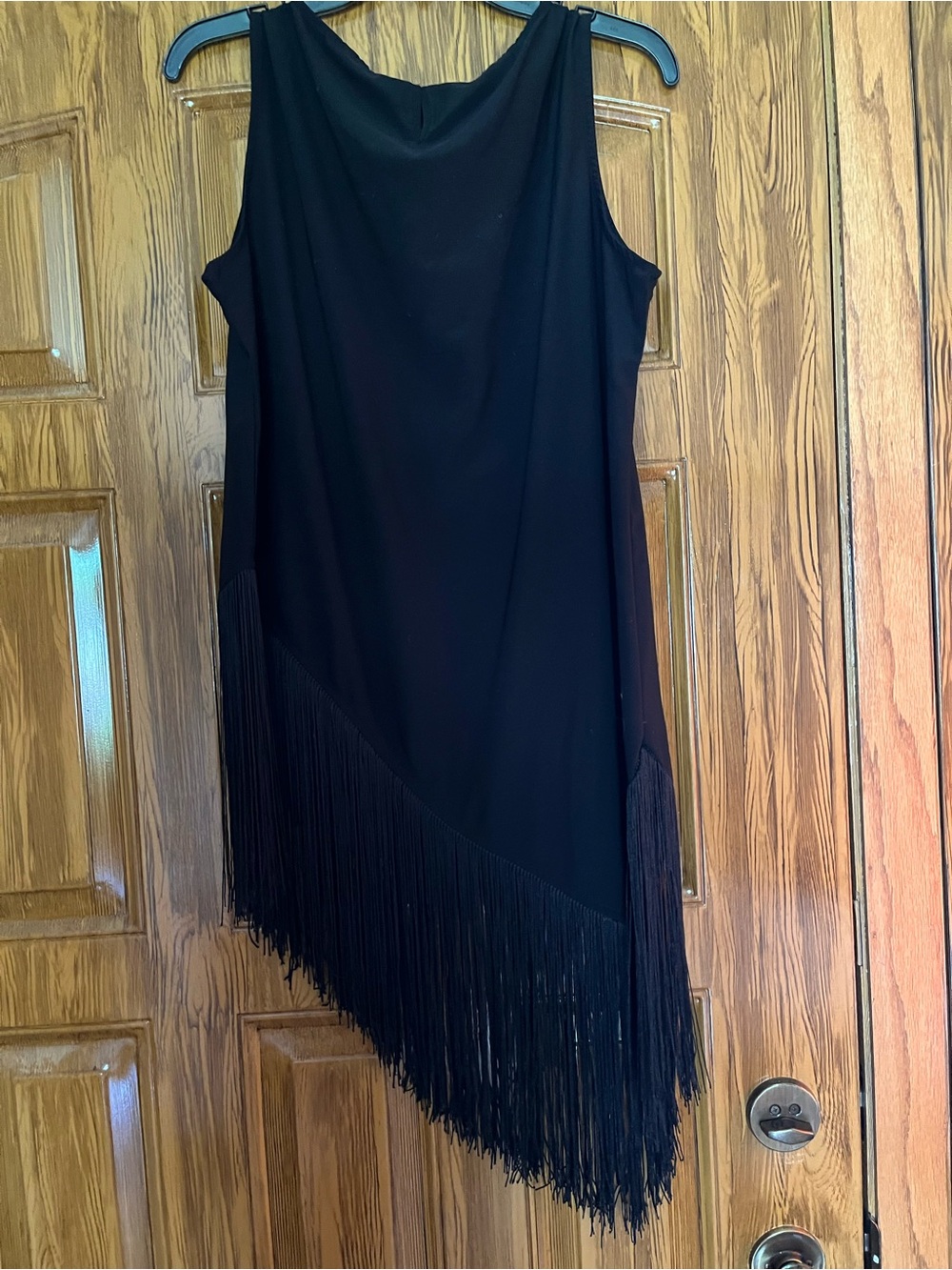 Black Fringe Asymmetric Sleeveless Tunic Top w/Fun Fringes at bottom. Sz L NEW - Picture 7 of 7
